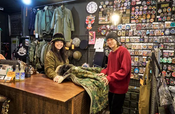 女性のオーナーさんと記念写真